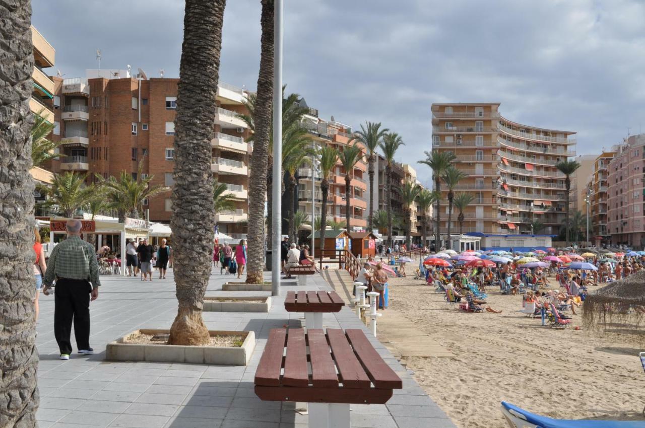 Apartment Natalia Torrevieja Exterior foto
